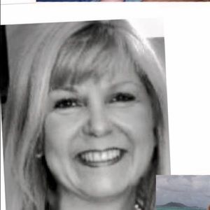 Meet your Posher, Roxanne